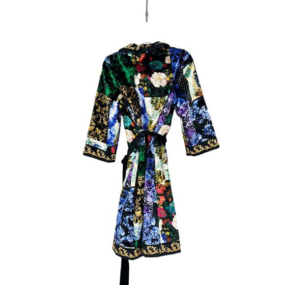 ALICE + OLIVIA Eilene Printed Velvet Kimono Tie Waist Multi Color XS/S - Picture 3 of 6